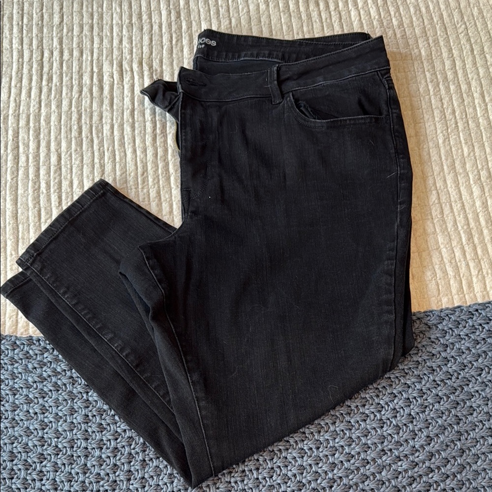 Maurices Charcoal Mid-Rise Jeans